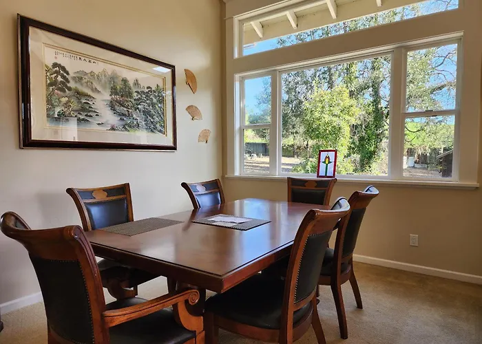 Amitabha Wine Country Cottage